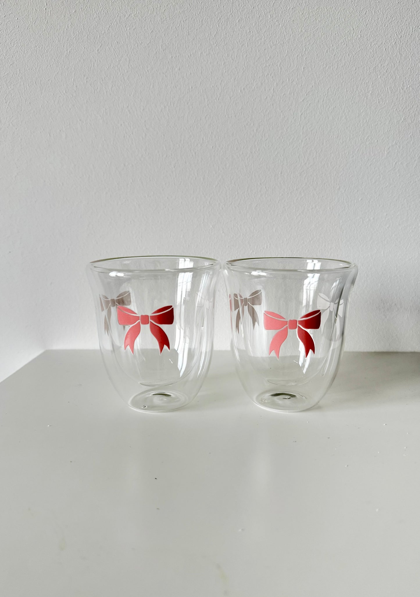 2er-Set doppelwandige Gläser mit rotem Schleifen-Motiv