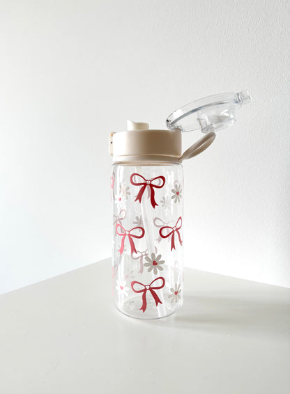 Süße Trinkflasche mit Schleifen- & Blumenmotiv – auslaufsicherer Klappdeckel