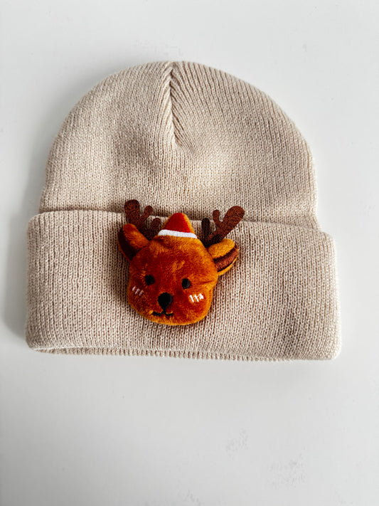 Beige Wintermütze mit Rentier